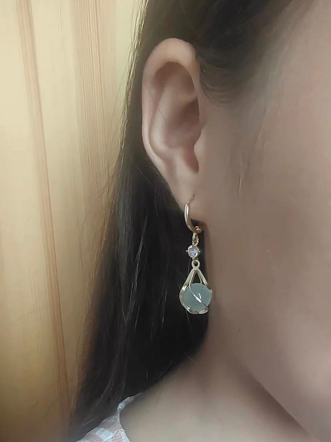 Customer photo review of Idee Earrings