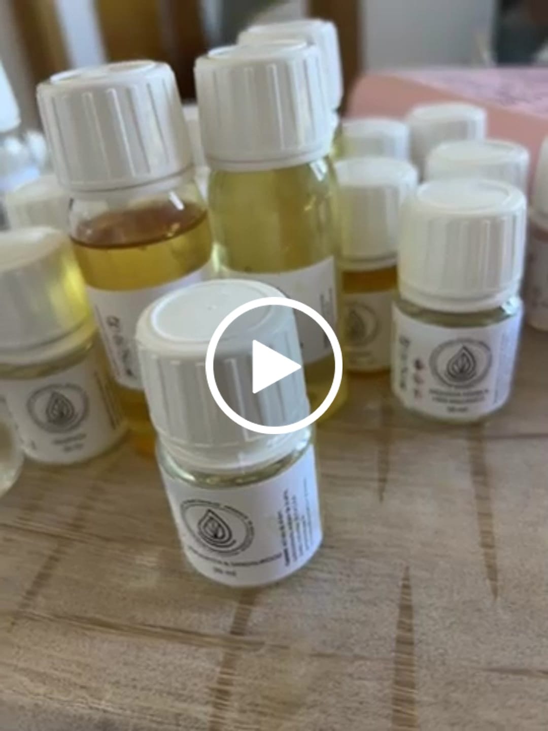 Customer video review of Fragancia BERGAMOTA & SANDALWOOD
