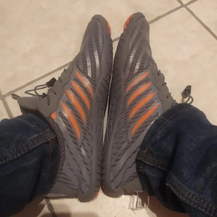 Customer photo review of Chaussures à pieds nus Premium
