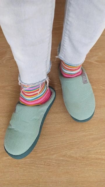 Customer photo review of Pantoufles d'hiver en coton doux pour la maison