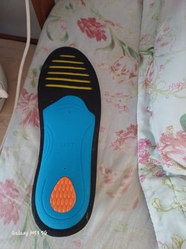 Customer photo review of Semelles orthopédiques de soutien de la voûte plantaire