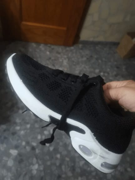 Customer photo review of Baskets RUNNING Respirantes pour femmes