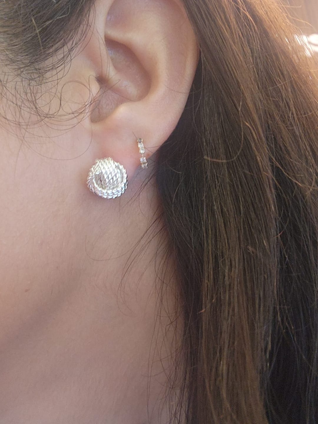 Customer photo review of Par Arete Nudo Trenzado