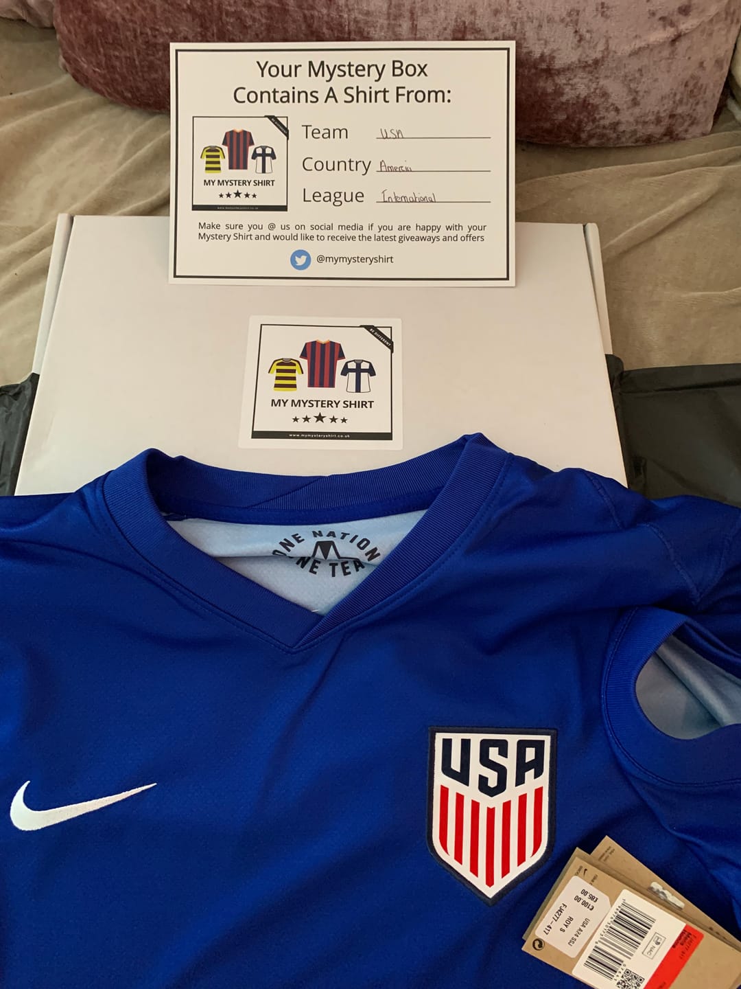 Customer photo review of Men’s Mystery Football Shirt Box