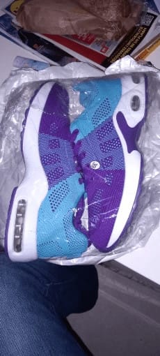 Customer photo review of Baskets RUNNING Respirantes pour femmes