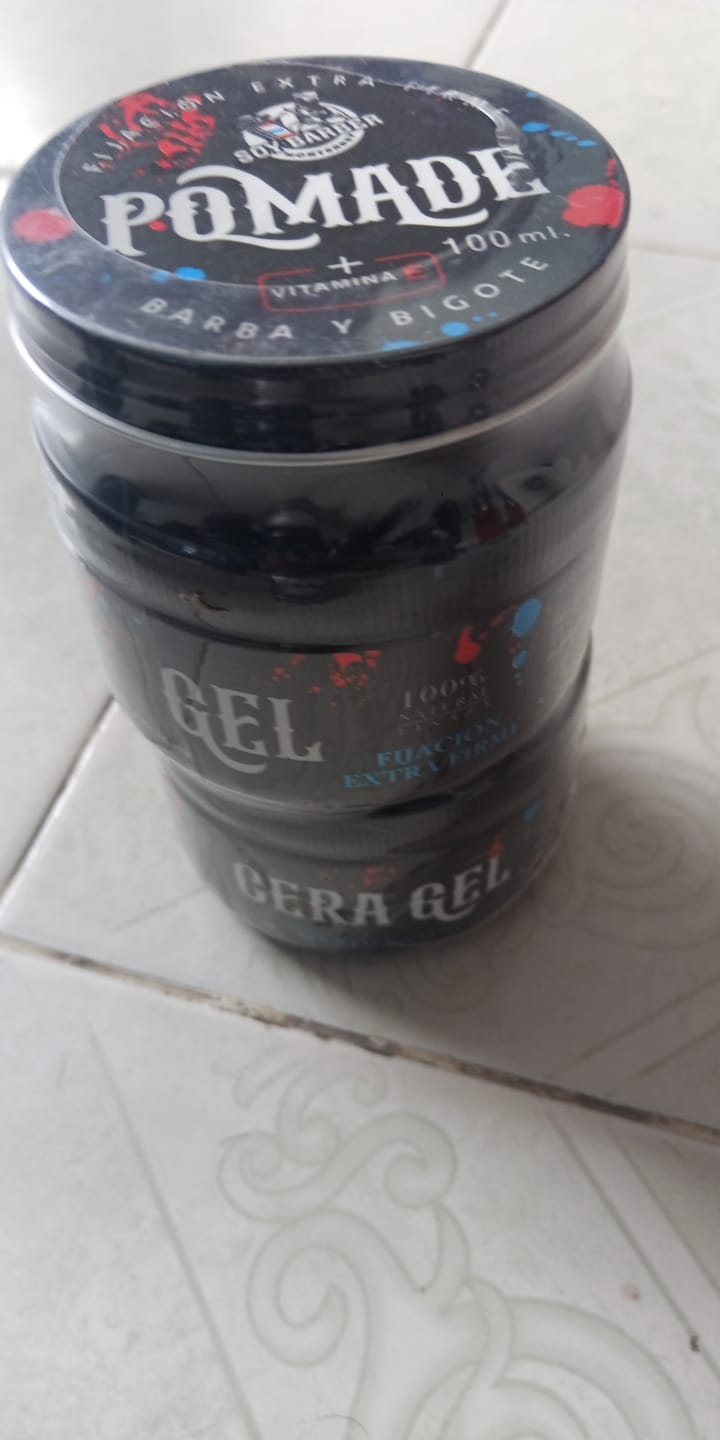 Customer photo review of Soy Barber - 3 Pack cera gel, gel y pomada