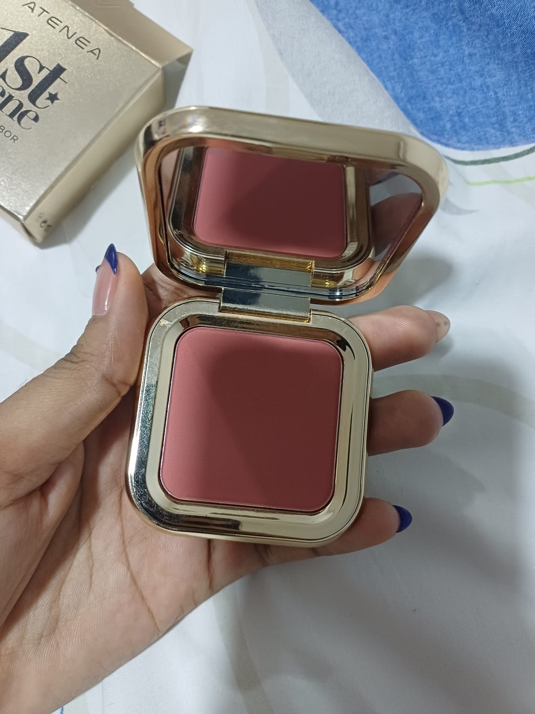 Customer photo review of RUBORES COMPACTO 1ST SCENE
