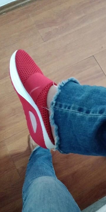 Customer photo review of Chaussons de Marche Confortables & Respirantes