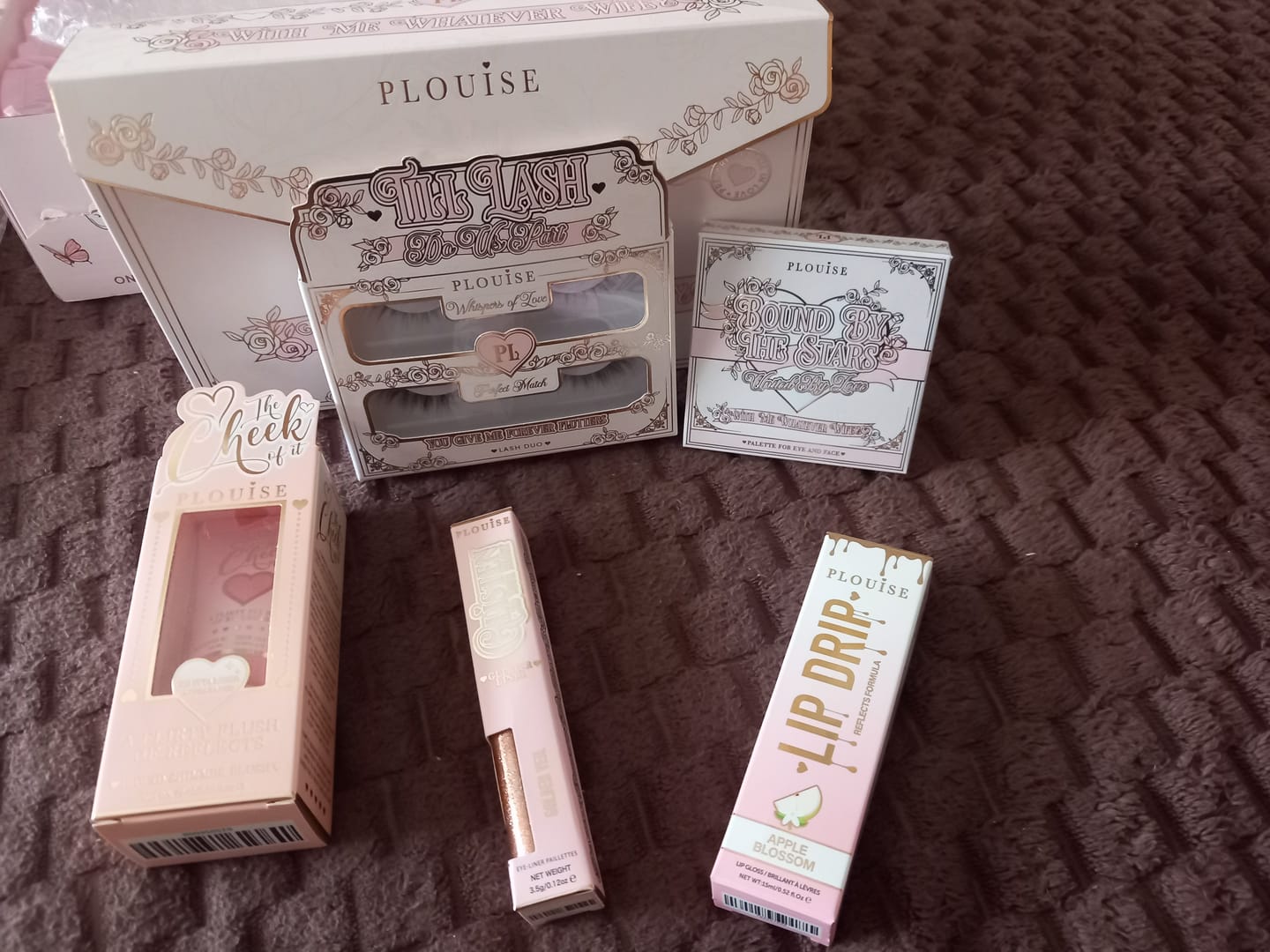 Customer photo review of Cordially Invited Bridal Makeup Bundle