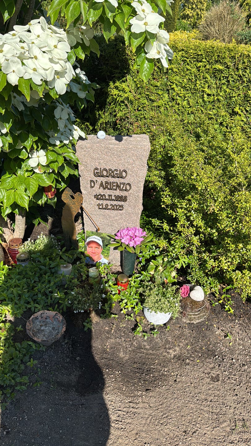 Customer photo review of Gartenstecker Golfer