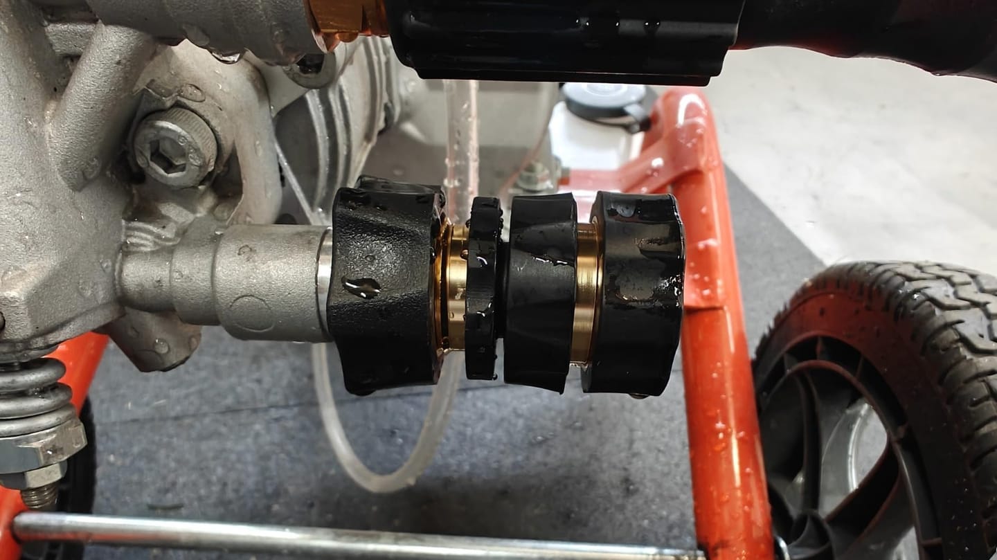 Customer photo review of HydroSnap — Conector Rápido para Manguera de Jardín
