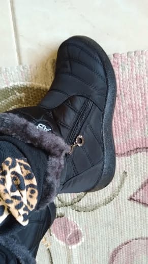 Customer photo review of Bottes Matelassées d’Hiver Imperméables avec Fourrure – Style et Confort
