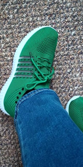 Customer photo review of Baskets plates légères et décontractées à enfiler