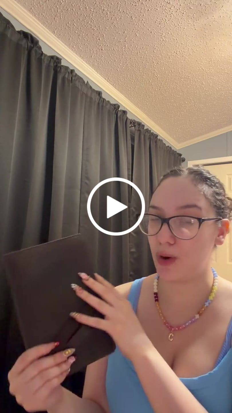 Customer video review of Leather Sketchbook