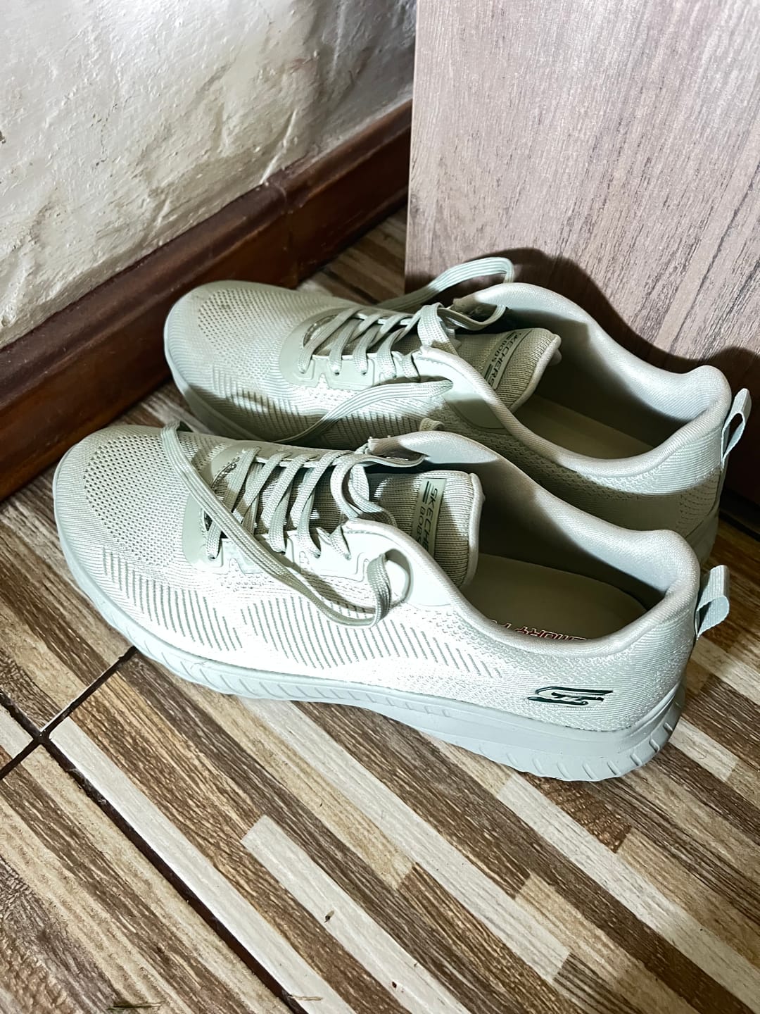 Customer photo review of incaltaminte sport femei Skechers SKEC 117209