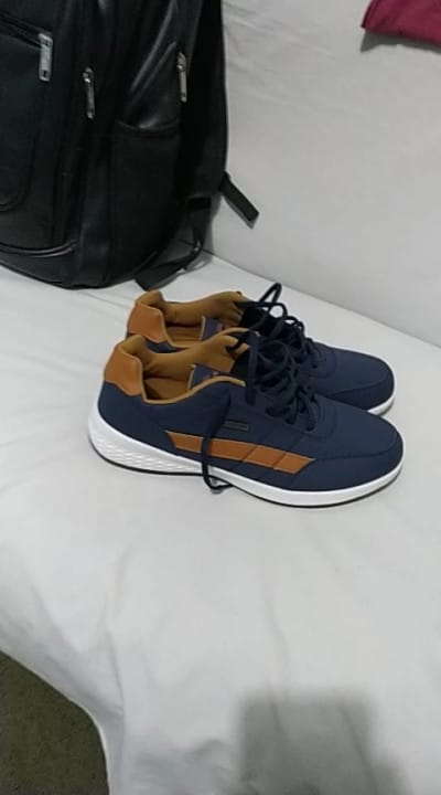Customer photo review of Chaussures de luxe décontractées et confortables pour hommes