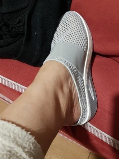 Customer photo review of Chaussons de Marche Confortables & Respirantes