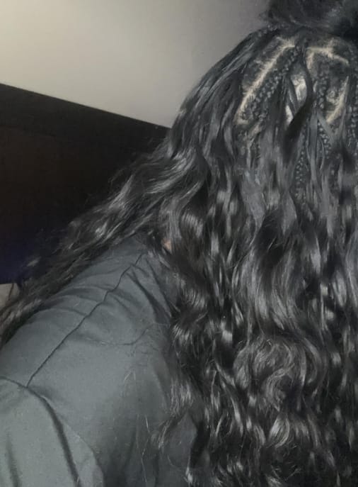 Customer photo review of Wavymy Body Wave Miracle Knots Feather Crochet Human Hair Boho Braids Lightweight Hair Extension