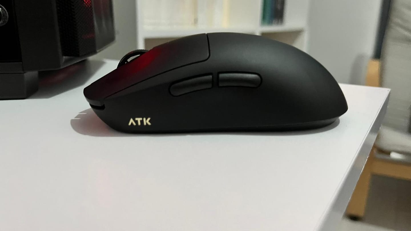 Customer photo review of ATK Dragonfly A9 Wireless Mouse