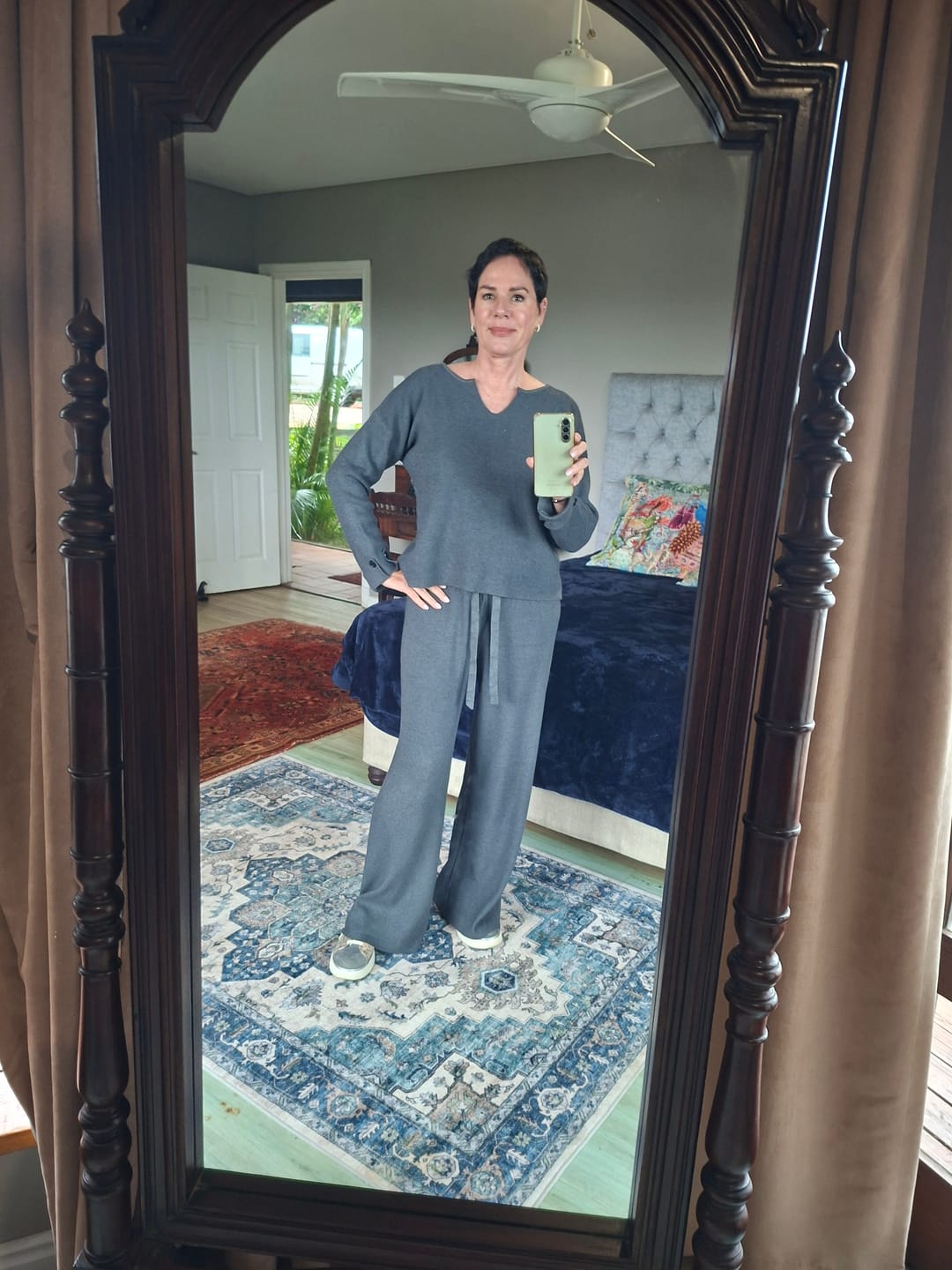 Customer photo review of MIKA SET | PANTS
