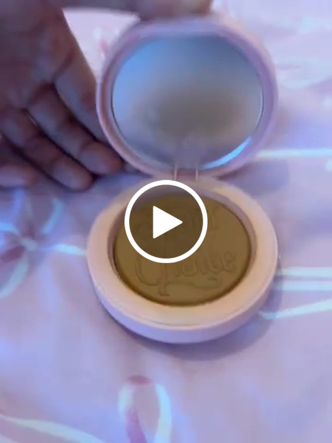 Évaluation vidéo client de la crème bronzante Spoiled For Choice