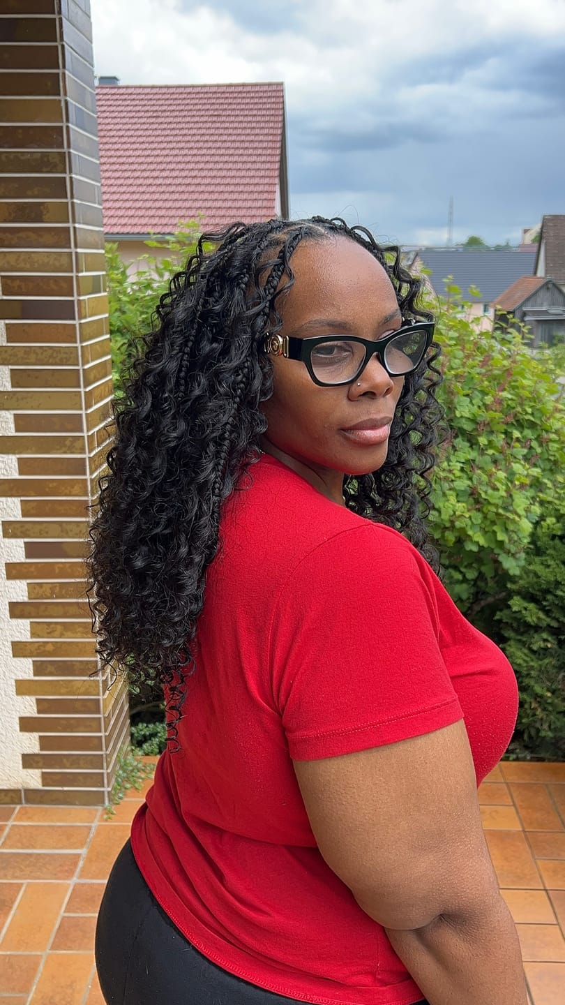 Customer photo review of Double Drawn Burmese Deep Wave Human Braiding Hair