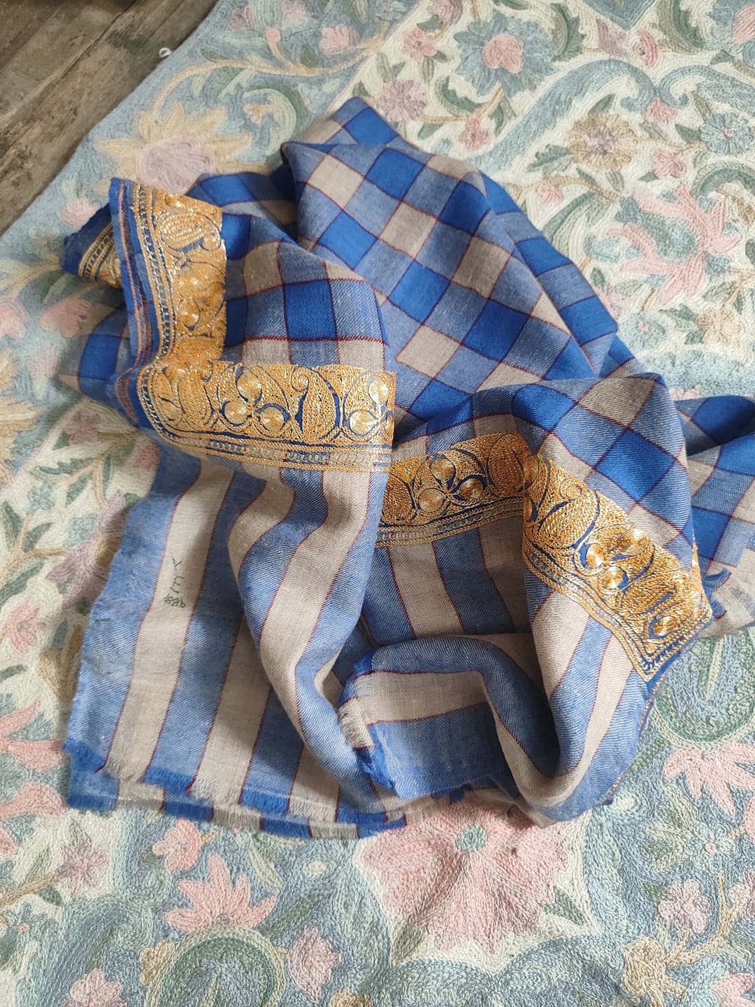 Customer photo review of Check Pashmina Shawl with Neemdaur Gold Tilla Embroidery