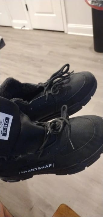 Customer photo review of Bottes d'hiver chaudes avec Lacets