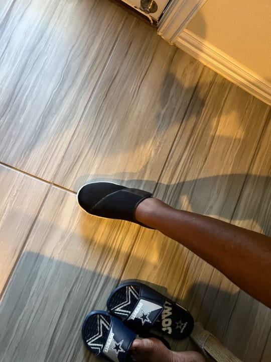 Customer photo review of Chaussures Orthopédiques & Diabétiques Confortables