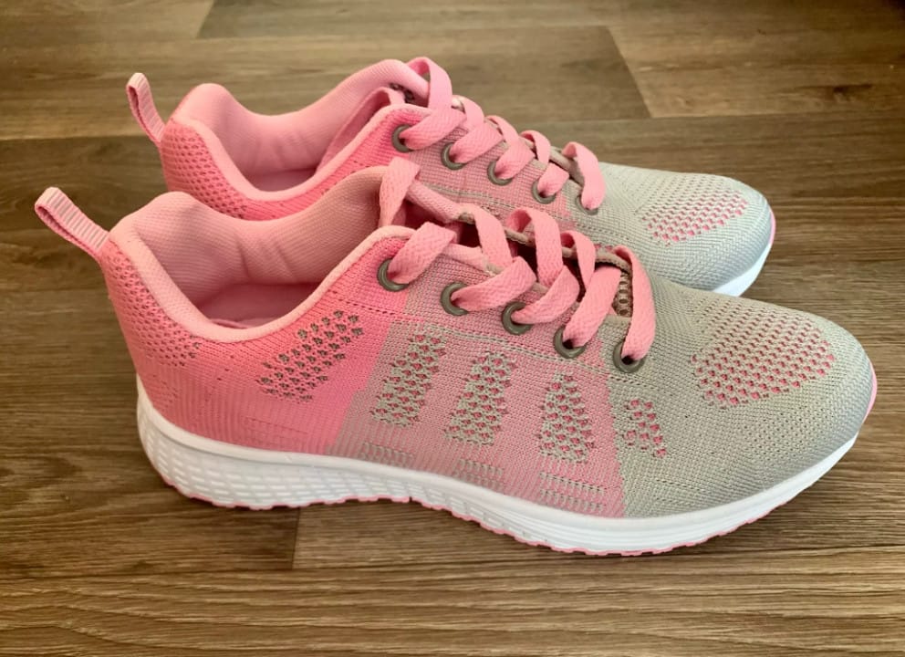 Customer photo review of Baskets Légères et Respirantes pour Femme