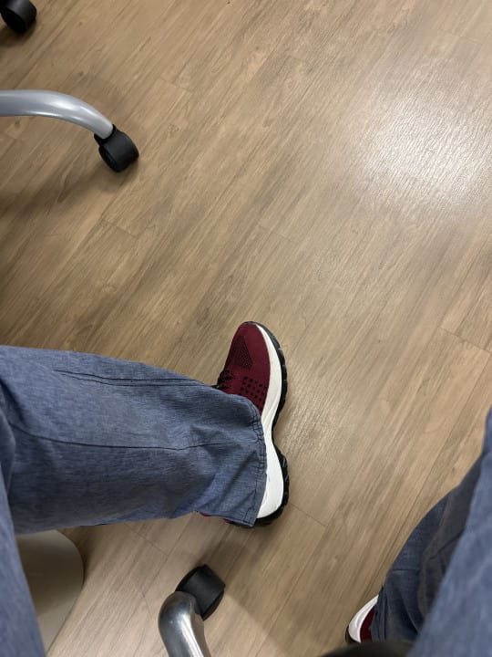 Customer photo review of Baskets Légères et Respirantes pour Femme - Confort et Style