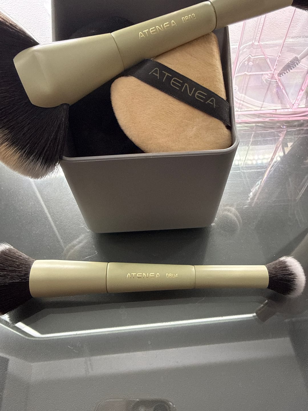 Customer photo review of BROCHA DUO KABUKI Y CORRECTOR
