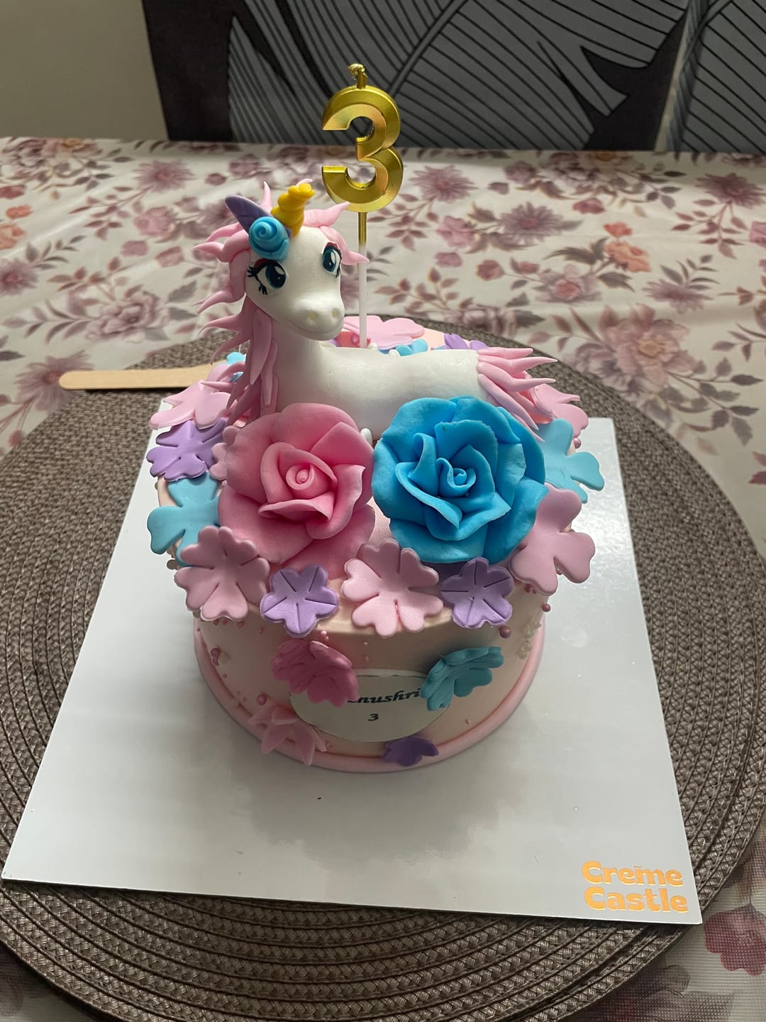 Customer photo review of Unicorn Lush Hair Cake