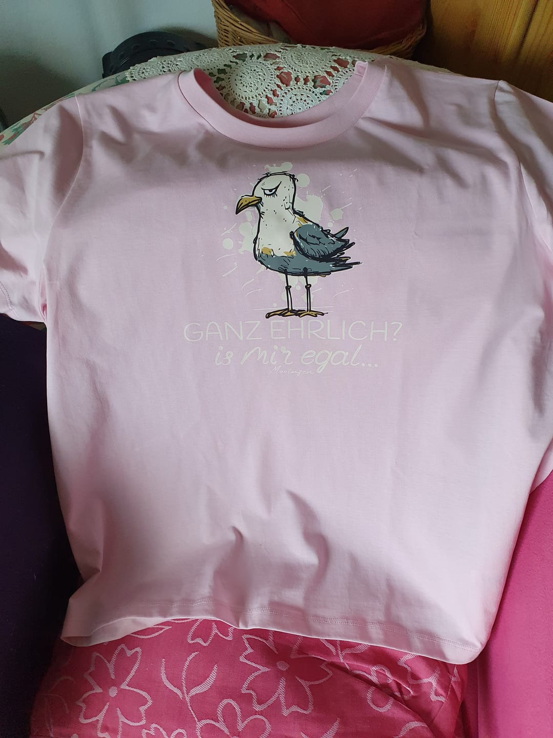 Customer photo review of Ganz ehrlich? is mir egal..  · Damen Premium Bio T-Shirt 2.0
