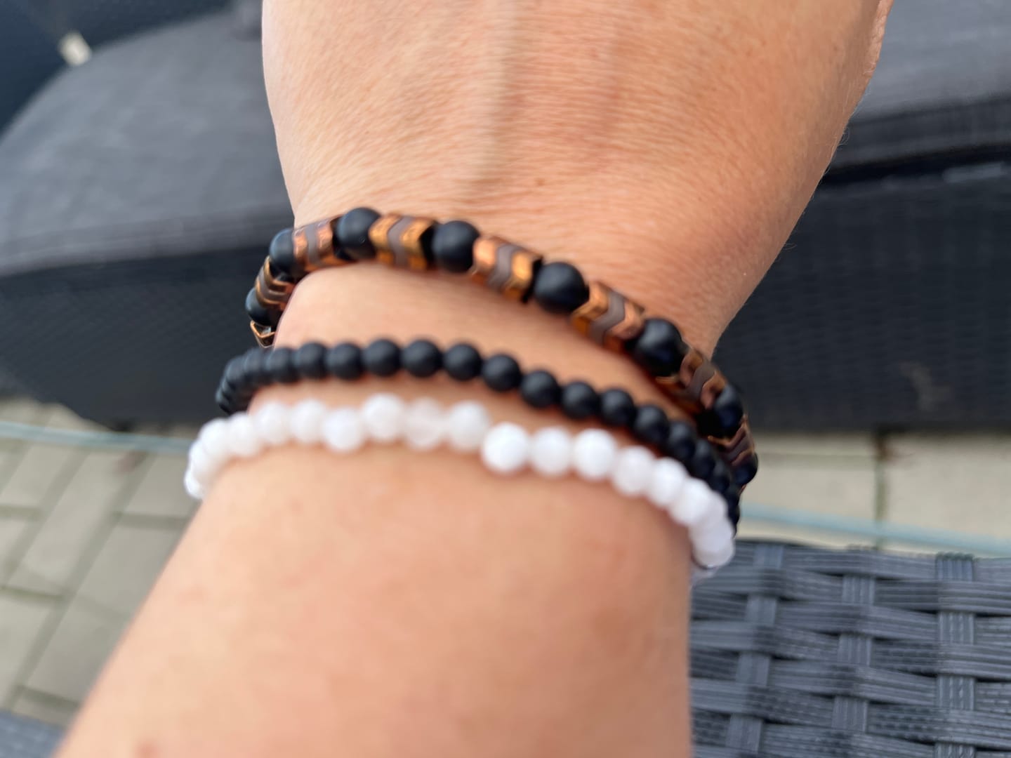Customer photo review of Obsidian Armband - Power