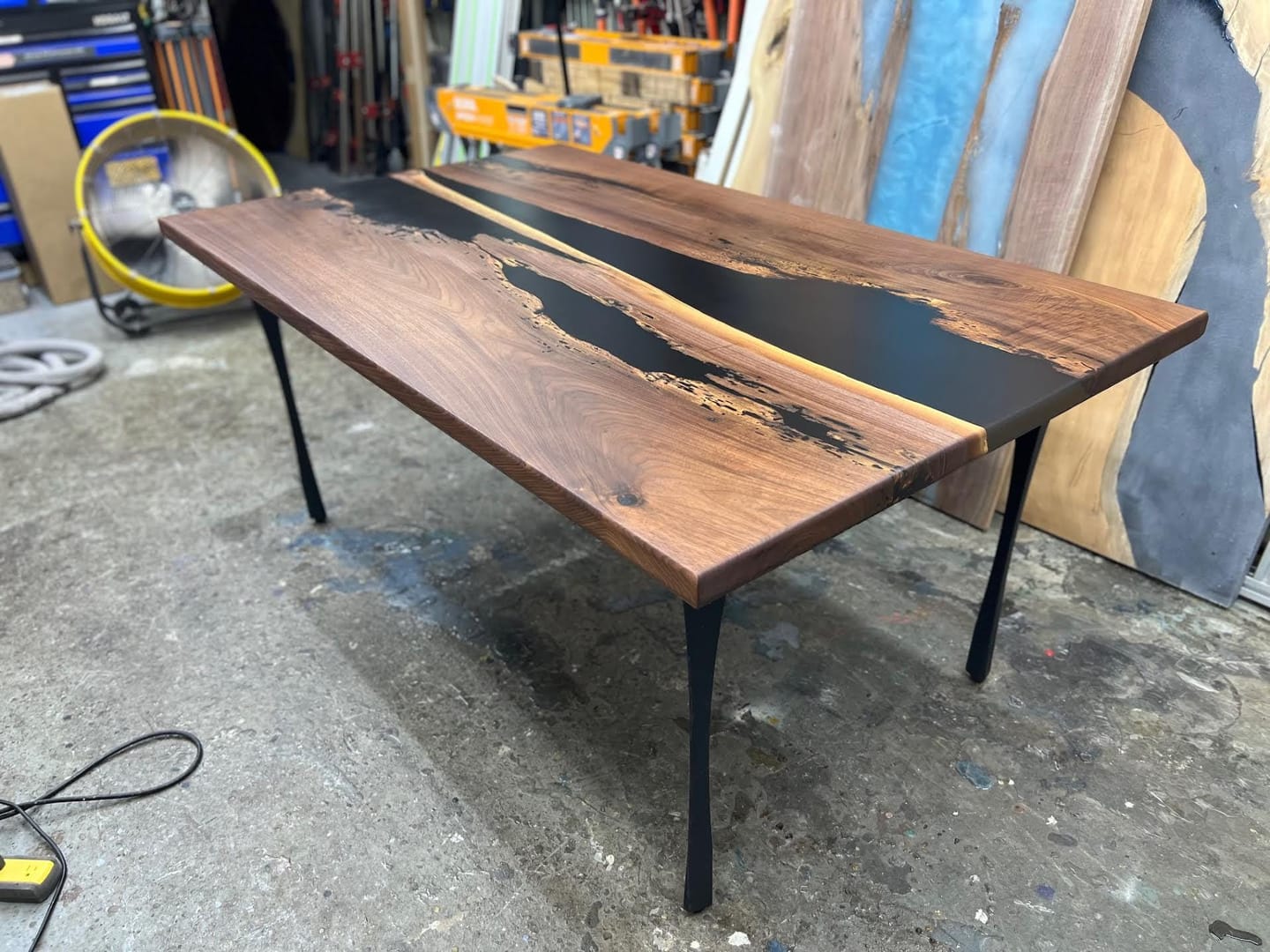 Customer photo review of Desk Legs 501 Snello 28.2" H Metal Handmade Furniture Legs