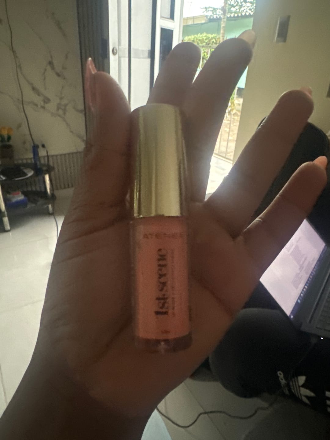 Customer photo review of LIP GLOSS  1ST SCENE