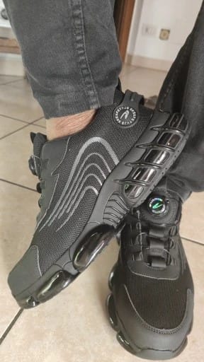 Customer photo review of Chaussures de Sécurité avec Lacet à Bouton Rotatif