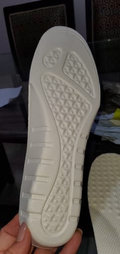 Customer photo review of Semelles en mousse pour toutes les chaussures