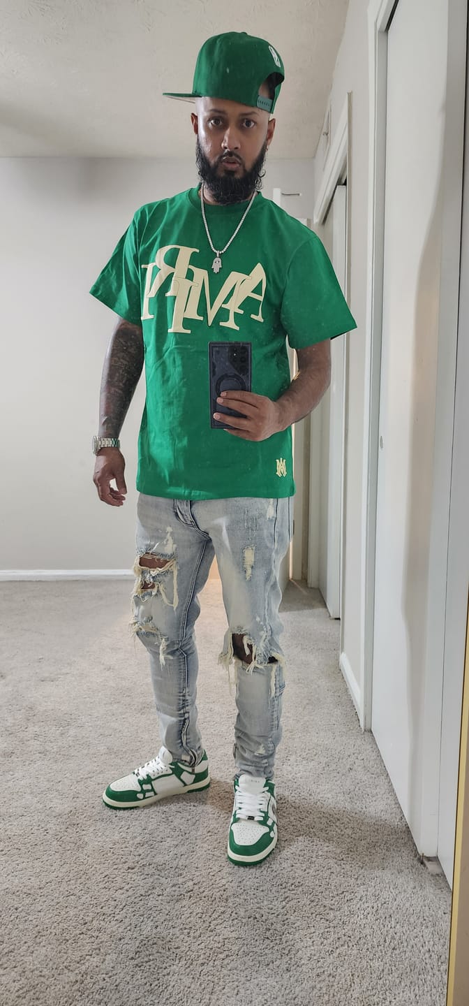 Customer photo review of Amiri Staggered Logo T-shirt