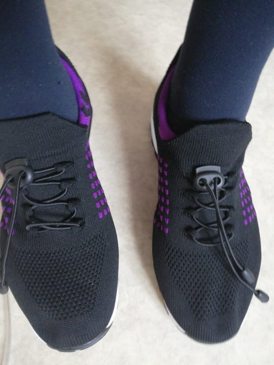 Customer photo review of Baskets Légères et Respirantes pour Femme - Confort et Style