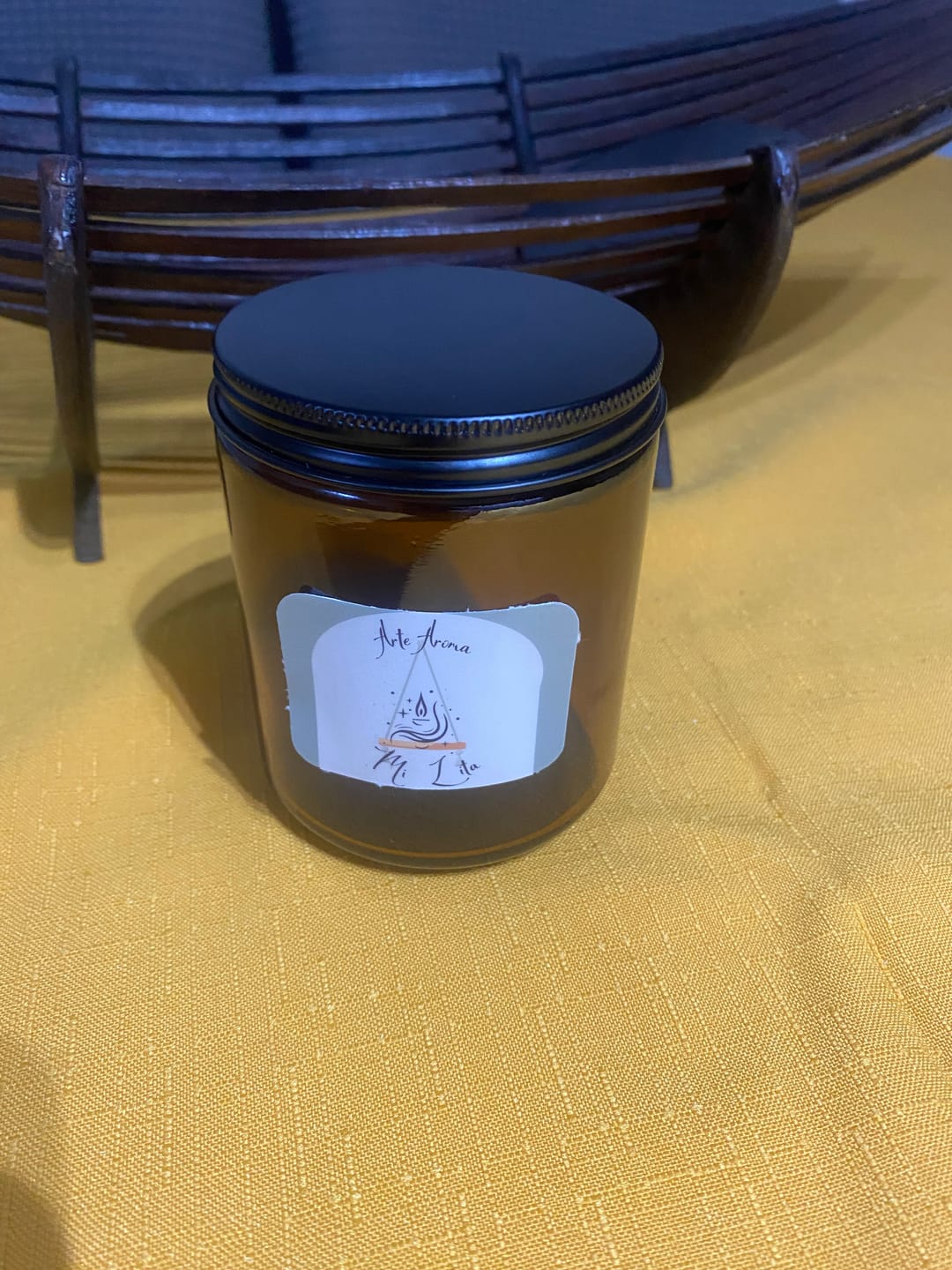 Customer photo review of Pote frasco velas vidrio ámbar 240 ml tapa negra mate