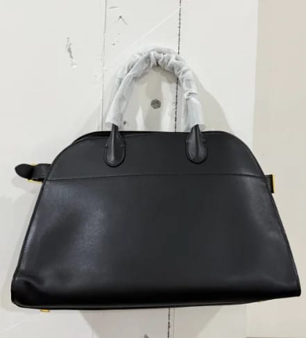 Customer photo review of Victoria Genuine Leather Tote Bag