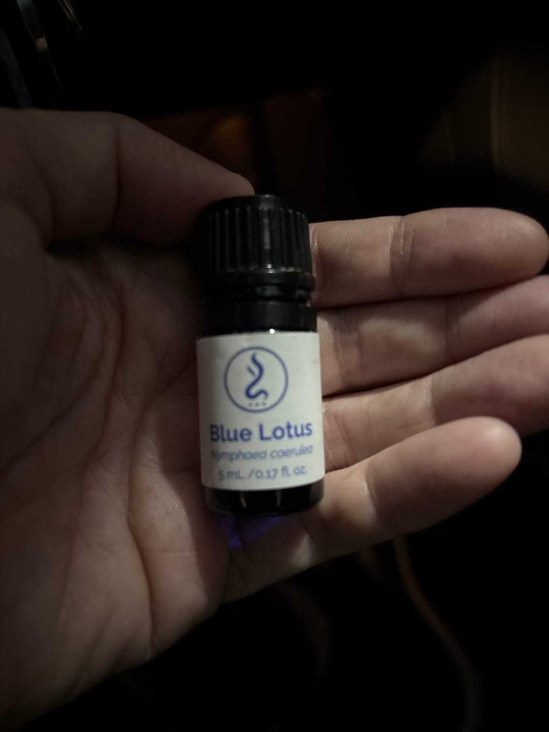 Customer photo review of Isara – Botanical Face Serum | Roll-On