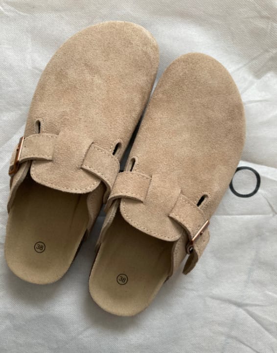 Customer photo review of Pantoufles de Sabots Boston Confortables