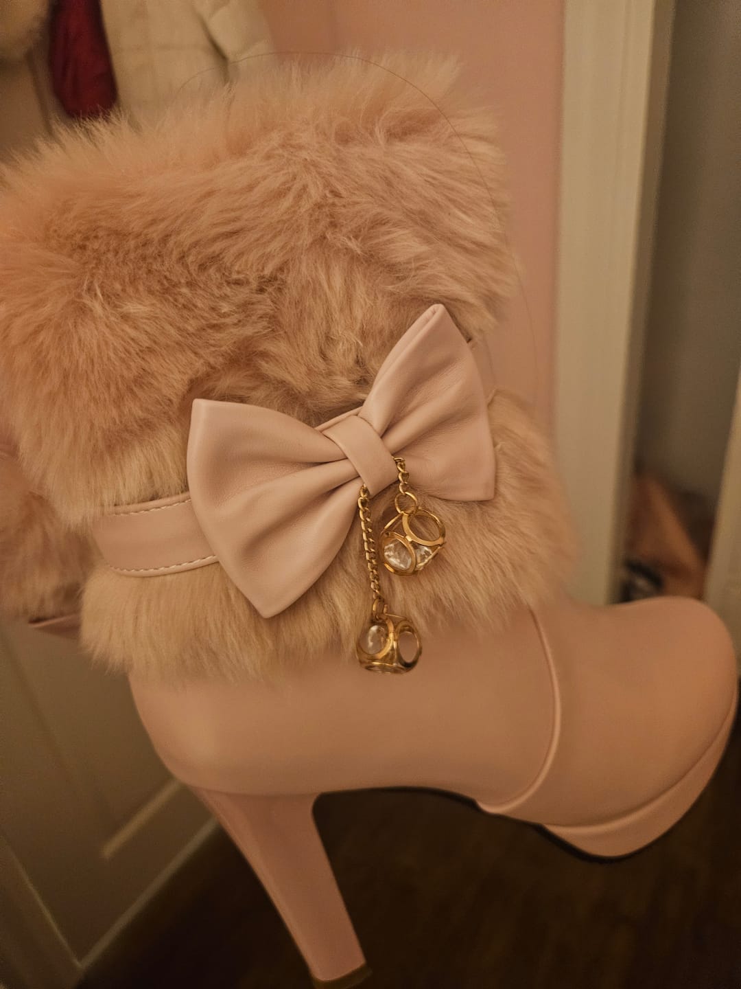 Customer photo review of Retro Solid Furry Chunky Heel Short Boots
