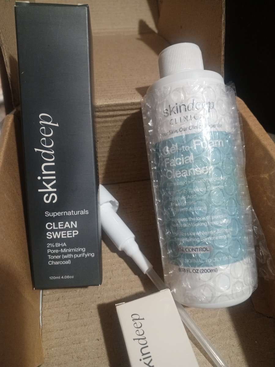 Customer photo review of CLEAN SWEEP - 2% BHA Pore-Minimizing Toner (w/ purifying Charcoal)