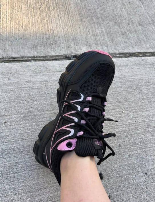 Customer photo review of Baskets de Sécurité en Acier pour Femme : Style, Protection et Confort au Quotidien