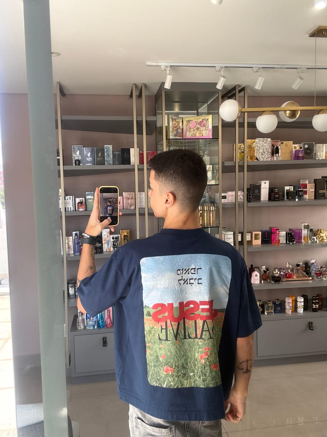 Customer photo review of TEE BOXY 'JESUS IS ALIVE'
