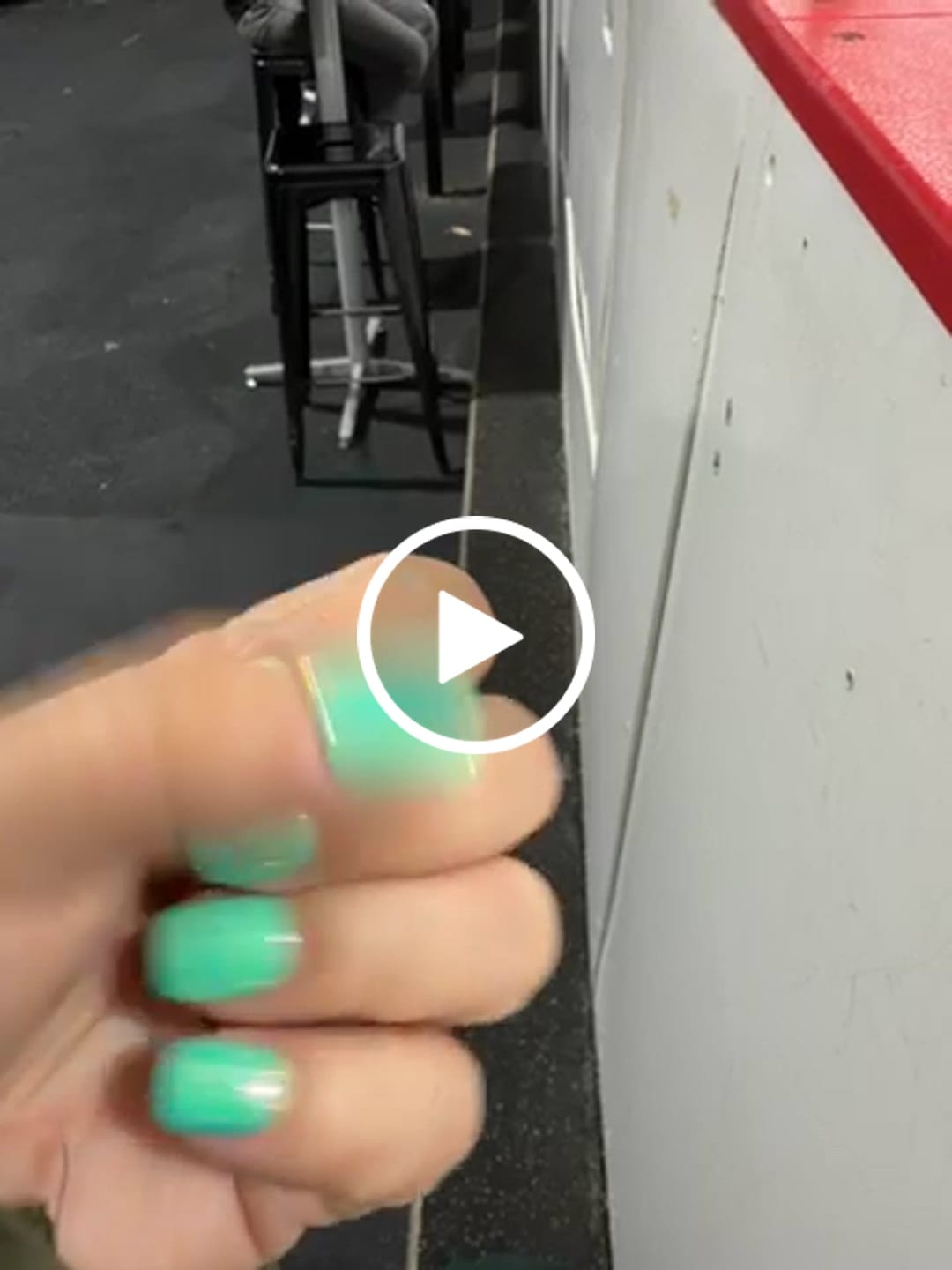 Customer video review of CRÈME DE CASHMERE body oil